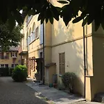 In Belli *